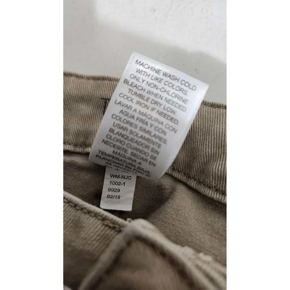 Time And Tru Shorts Womens Size 12 Khaki Beige Distressed Raw Hem Casual Outdoor